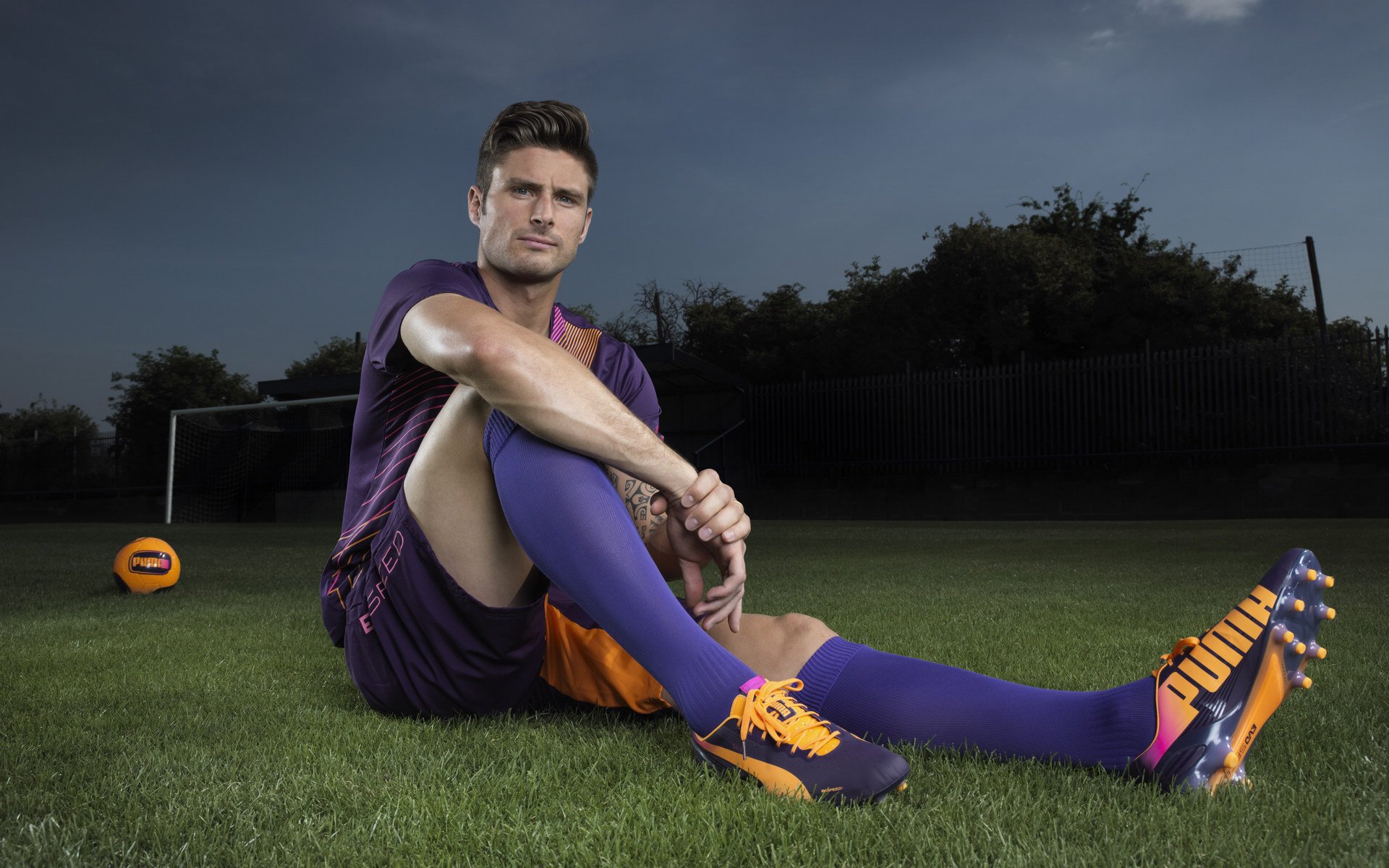 平行宇宙的交汇点，当莫兰特掌控赛场时，上海队正击败太阳