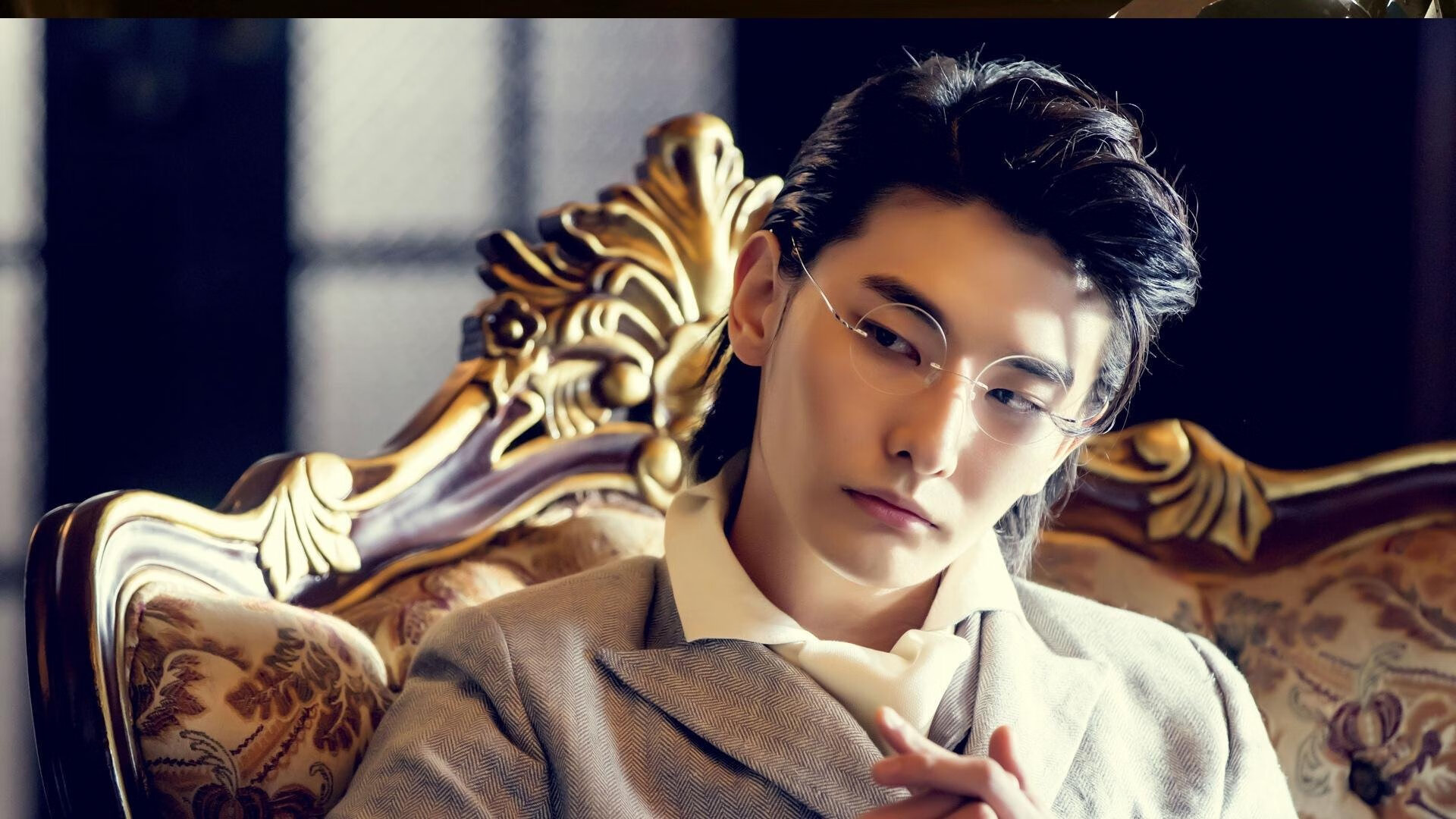 孤星闪耀夜,东契奇50分三双改写历史,太阳团队洪流吞噬雄鹿