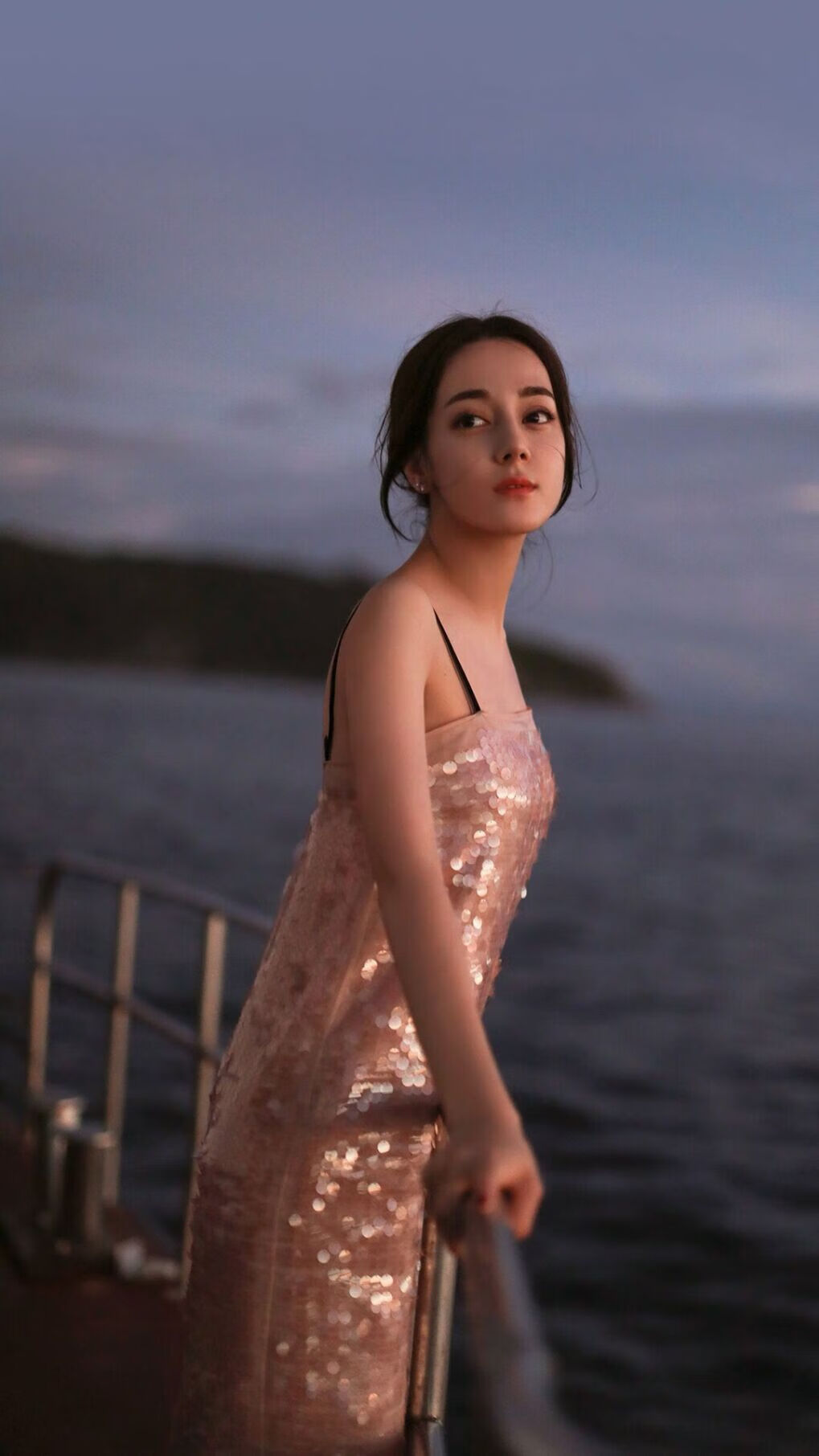 内外双核联动，鹈鹕狂胜上海，小贾伦无愧关键先生