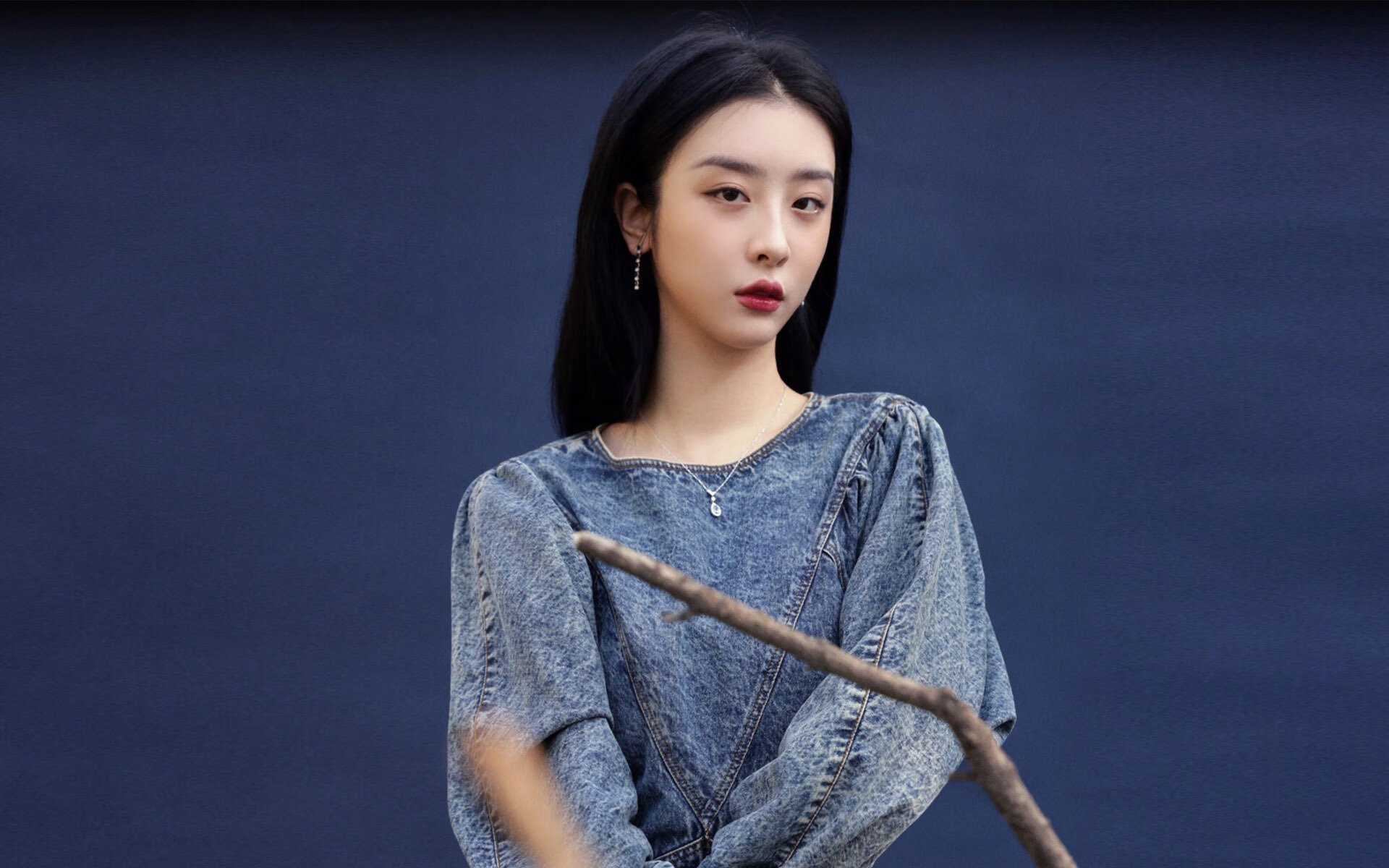 辽宁窒息式节奏令骑士迷航，英格拉姆关键球成破局密码